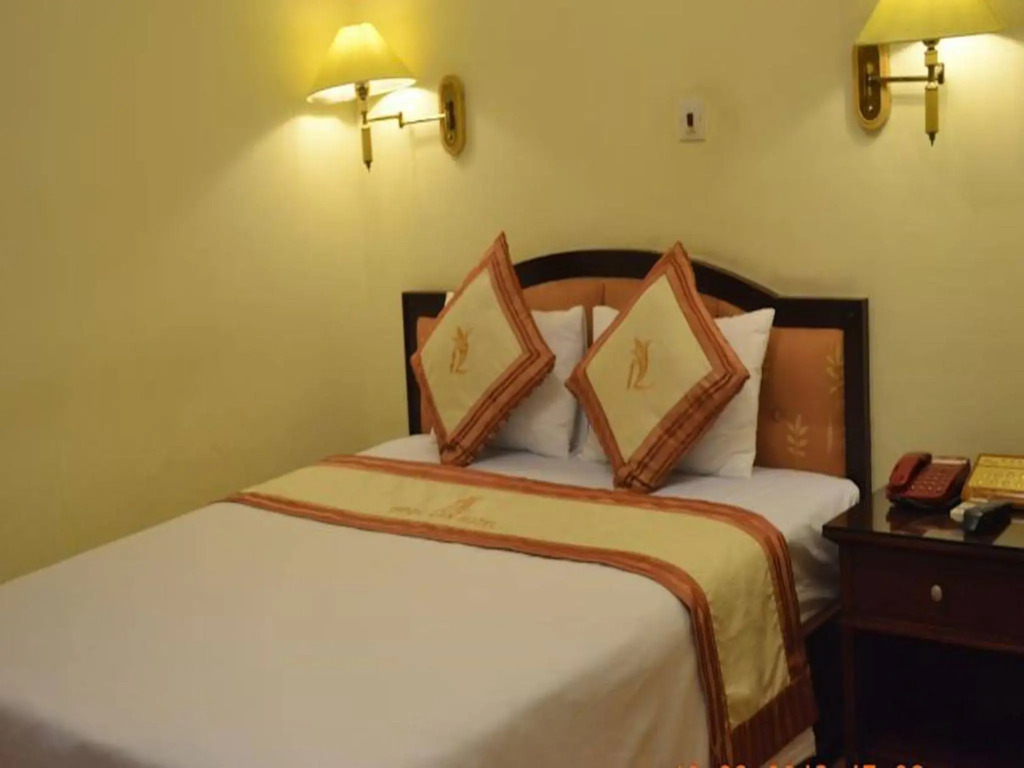 Ngọc Lan Hotel