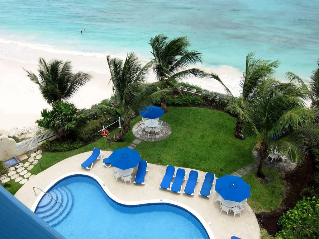 Maxwell Beach Villas