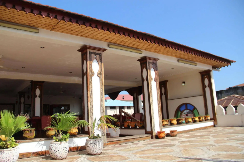 Al-Minar Hotel