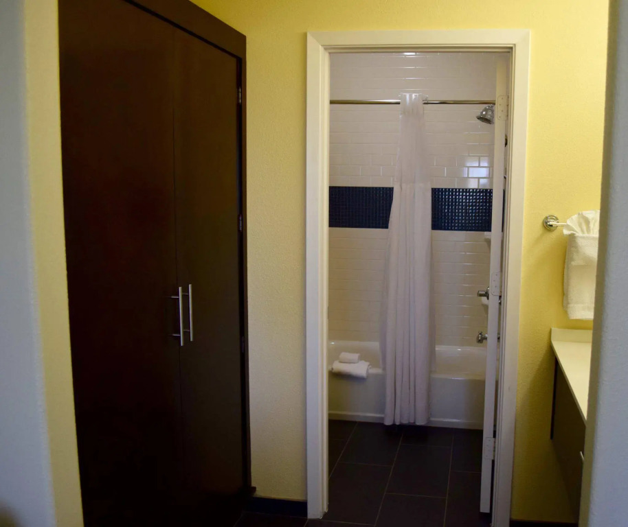 Staybridge Suites Houston Stafford - Sugar Land by IHG