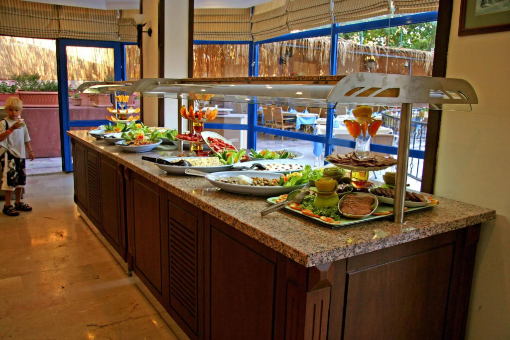 Elysee Garden Family Hotel