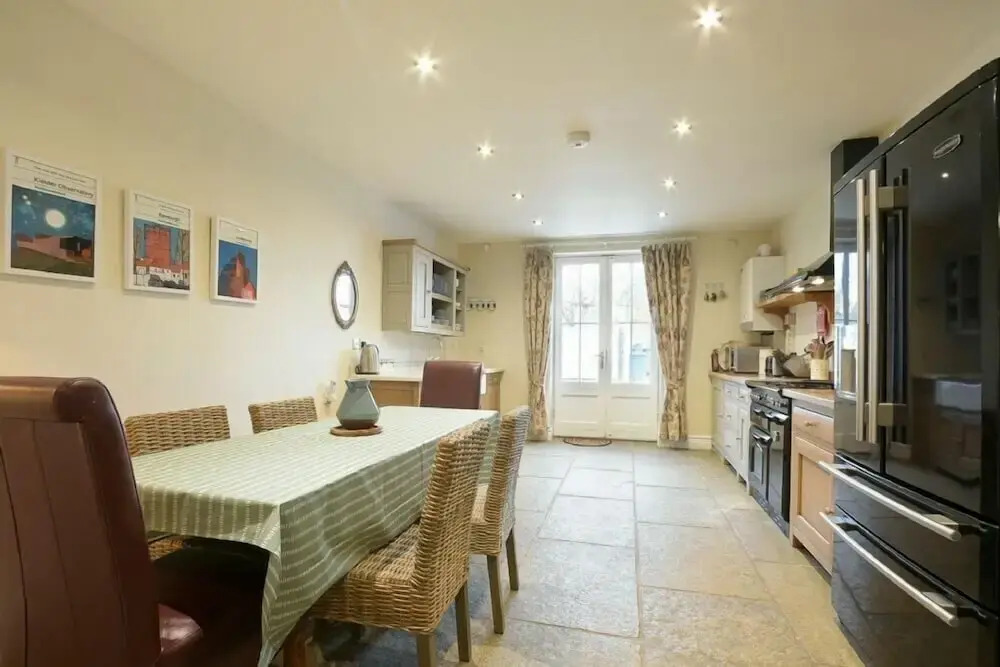 Charlton Cottage