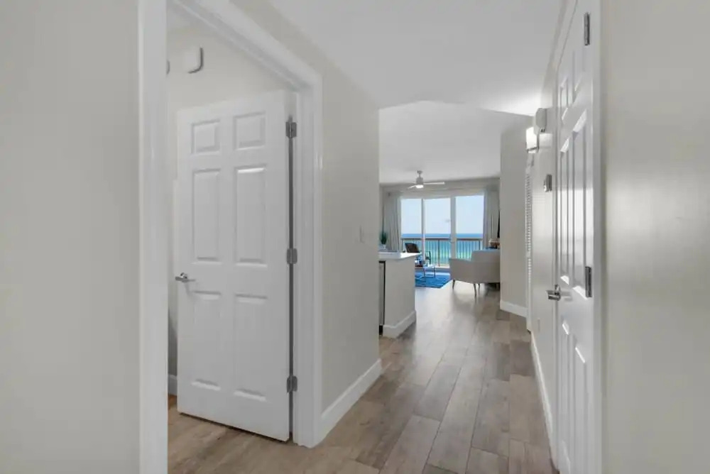 Coastal Condo 607 by Brightwild Beachfront