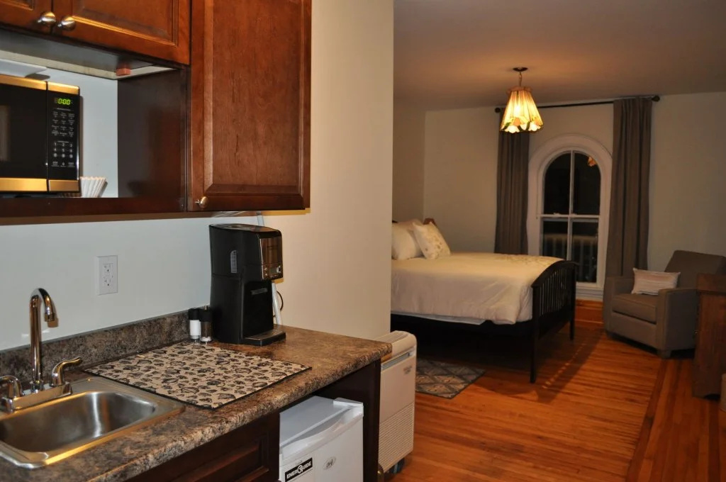 Holman's Heritage Suites
