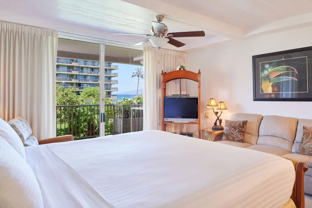 AEI at The Whaler Kaanapali Beach Resort
