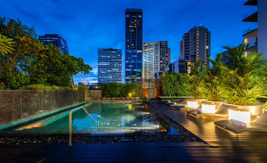 Отель Maitria Sukhumvit 18 Бангкок - Коллекция Chatrium
