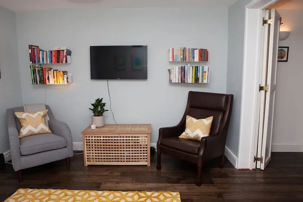 Scandinavian Style 2 Bedroom Apartment