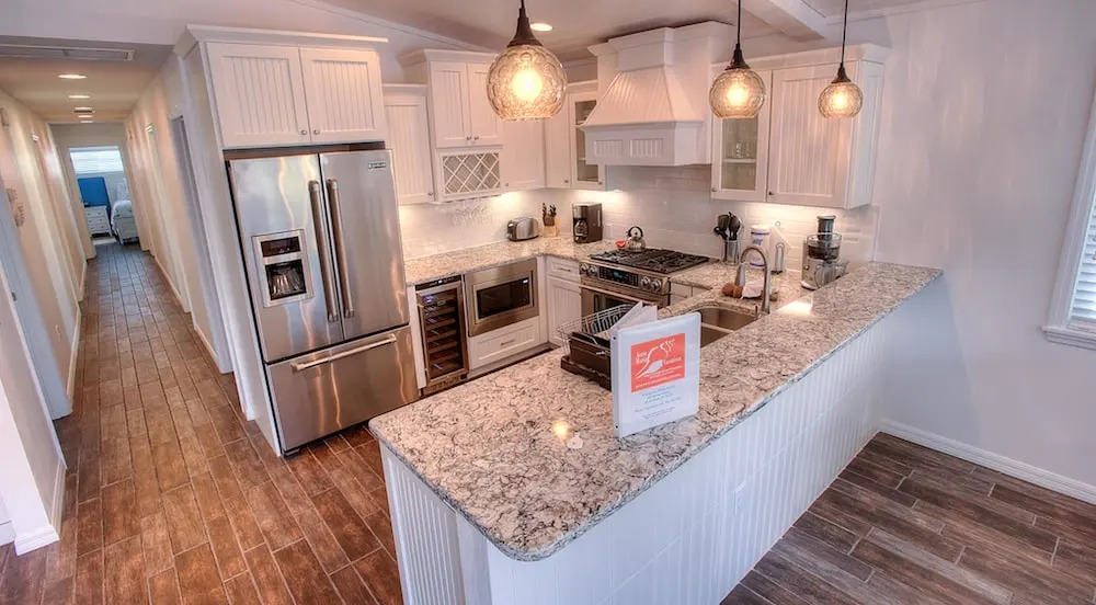 Whispering Whale Retreat Apartment 4