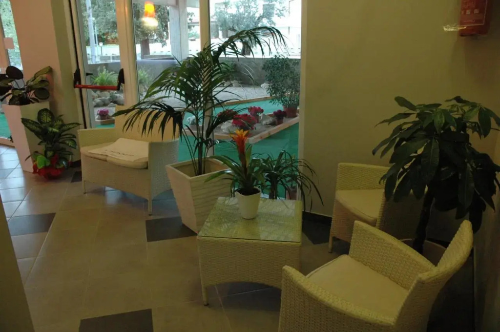 Hotel 4 Strade