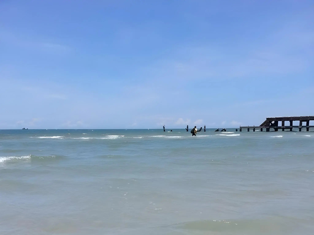 Bann Lom Le Huahin