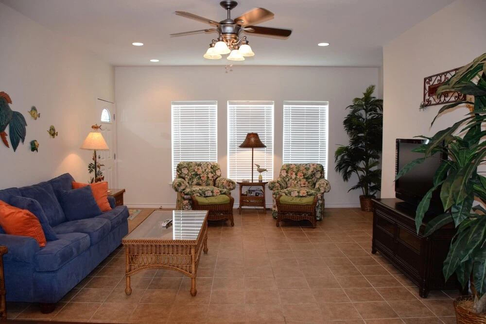 211 Blue Heron - Three Bedroom Townhome