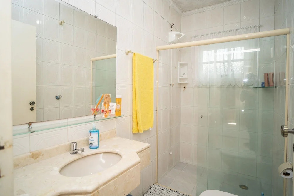 Linda casa no condomínio Morada da Praia