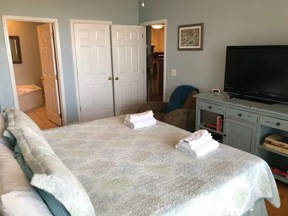 Seaside Villa 101 on Folly Beach