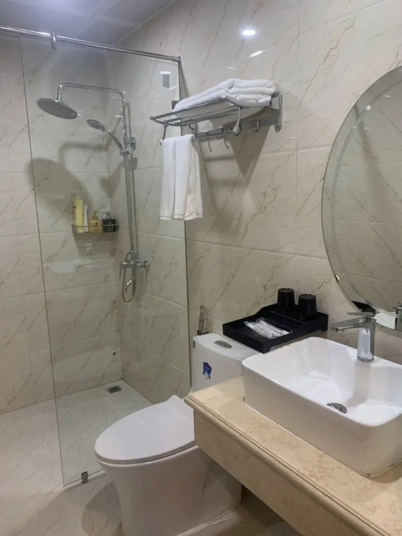 ViNH KHANG HA LONG HOTEL