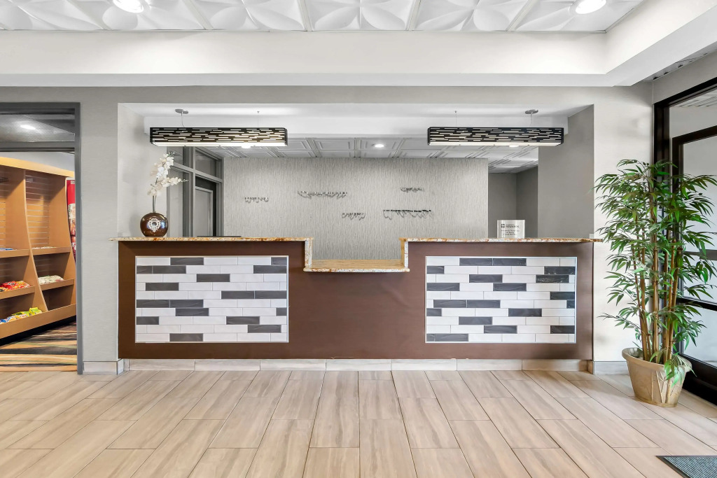 Best Western Knoxville Suites - Downtown