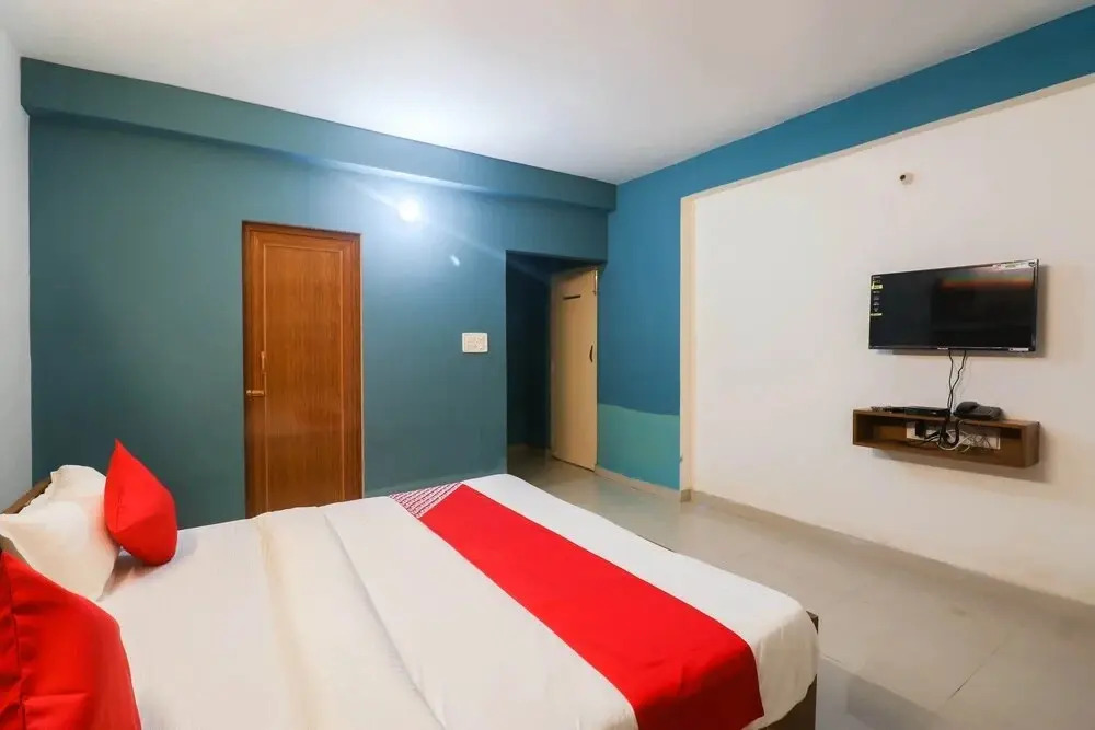 Alankar Guesthouse by OYO Rooms