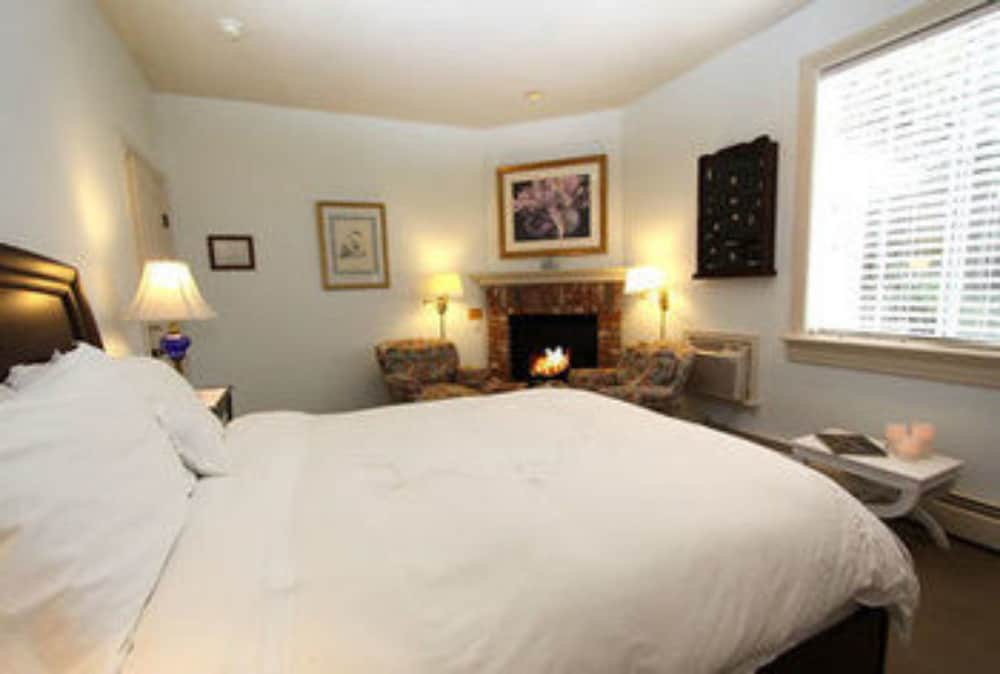 Inn at Occidental