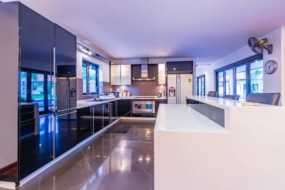 5 BR Pool Villa In Great Location - CV5