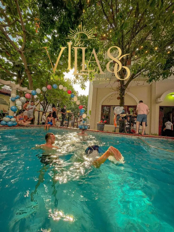 Villa 86