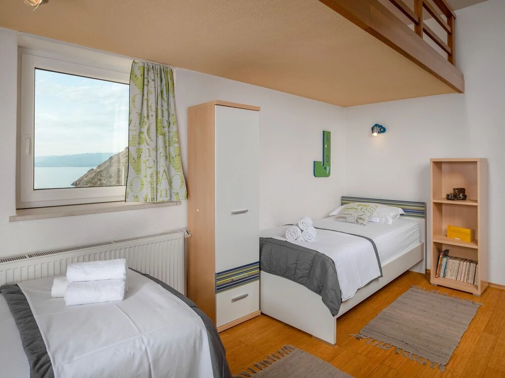 Senj Senj in Senj With 4 Bedrooms and 3 Bathrooms