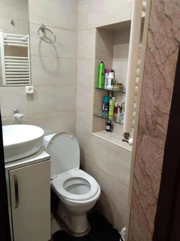 Merab Kostava Street 44