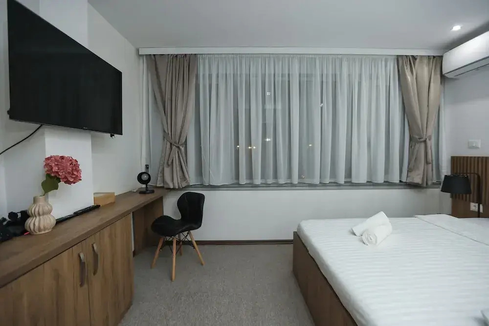 Hotel Riverside