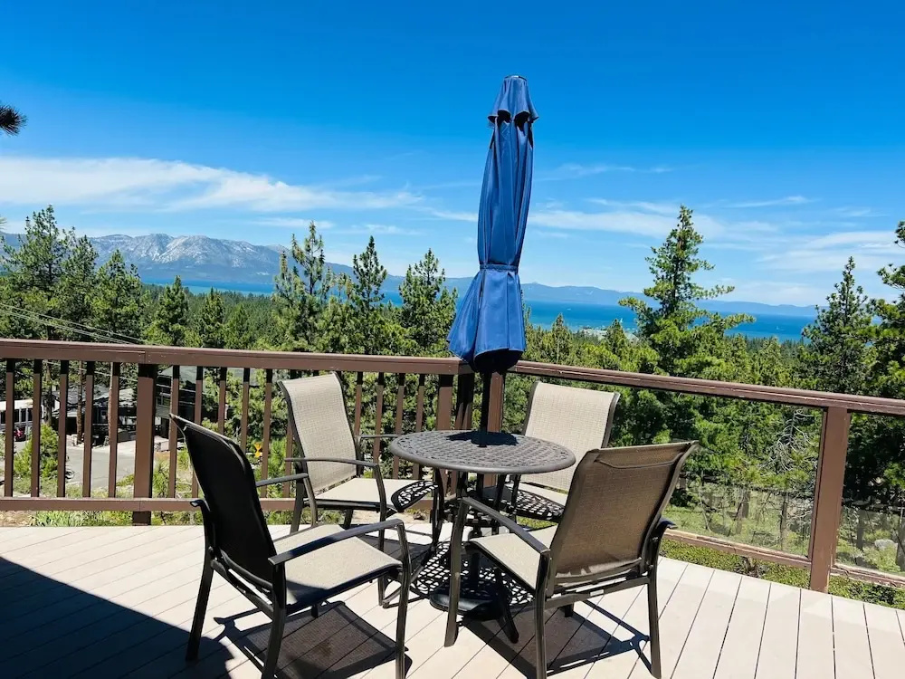 Hch1475 - Heavenly Lake View Retreat 5 Bedroom Home