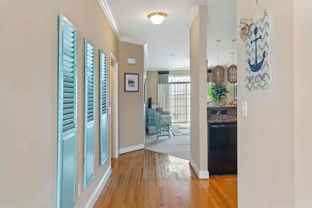 Grande at Canal Retreat Great Area in Rehoboth!