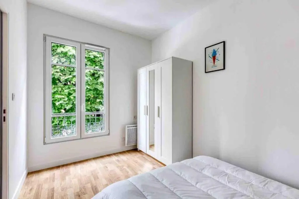 The New White Appart'Hôtel Vitry - Next to Paris