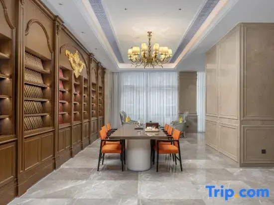 Vienna International Hotel (Zhongxian Xiangshanhu People's Hospital)