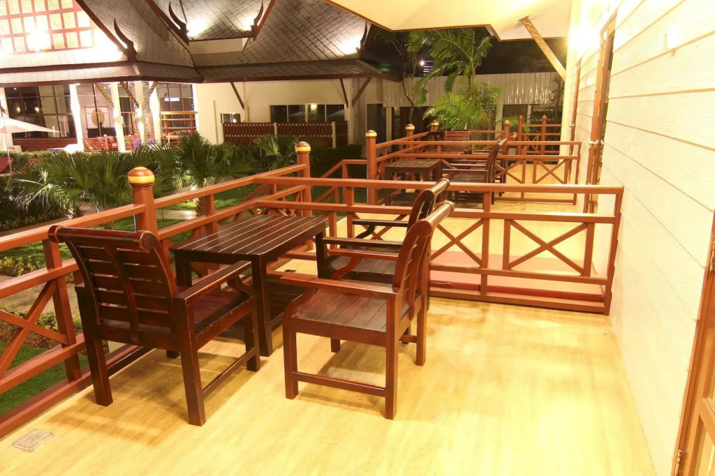 Bhu Tarn Koh Chang Resort & Spa