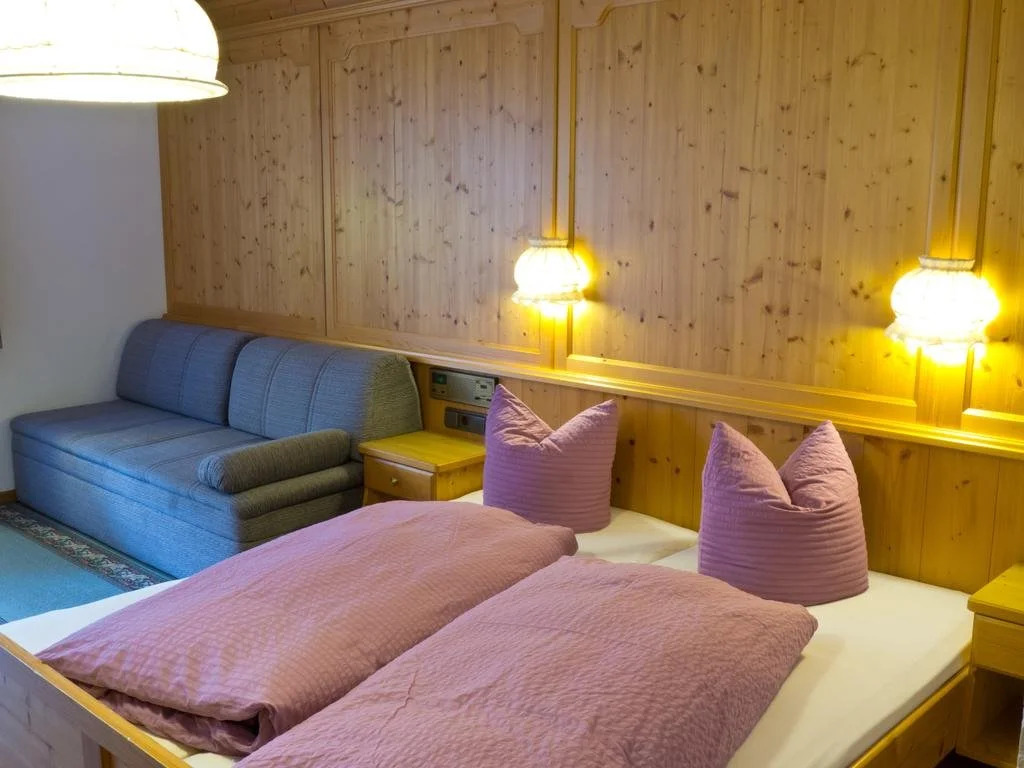 Haus Dorfplatz- Silvretta Card Premium inklusive