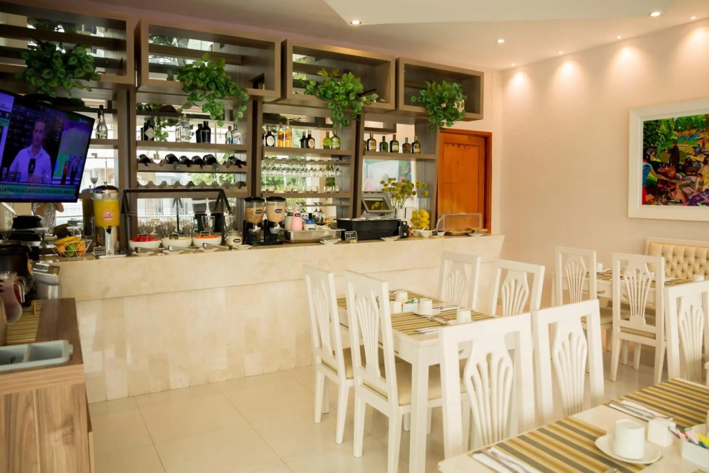 Hotel Parque Del Sol