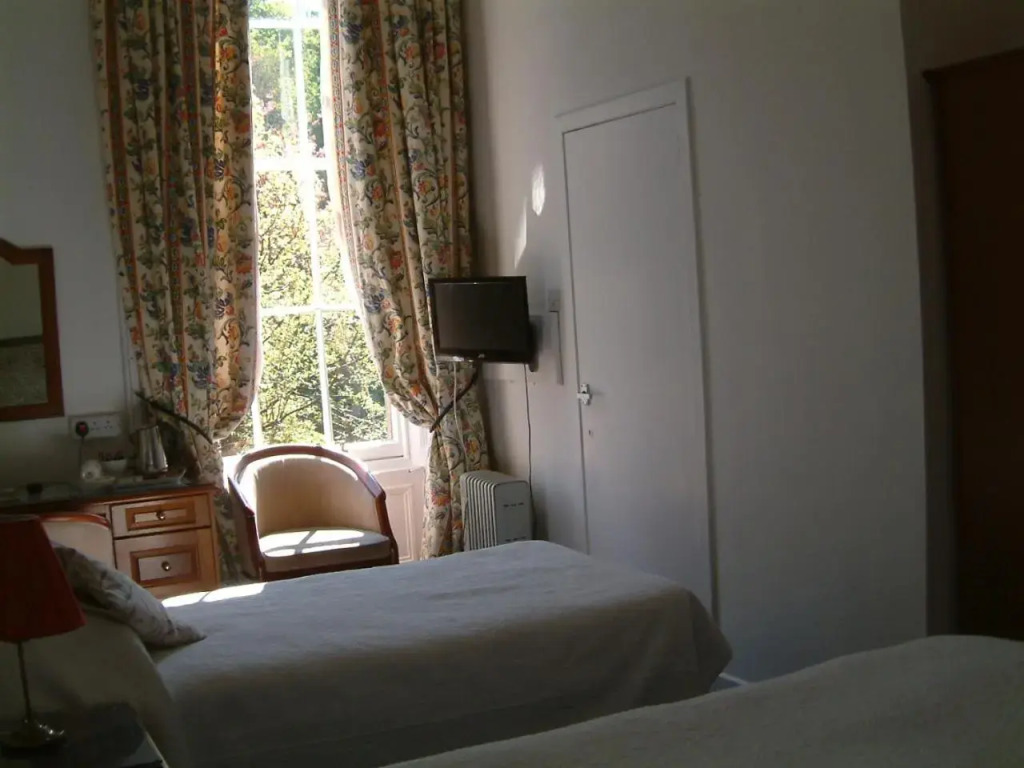 Terrace hotel