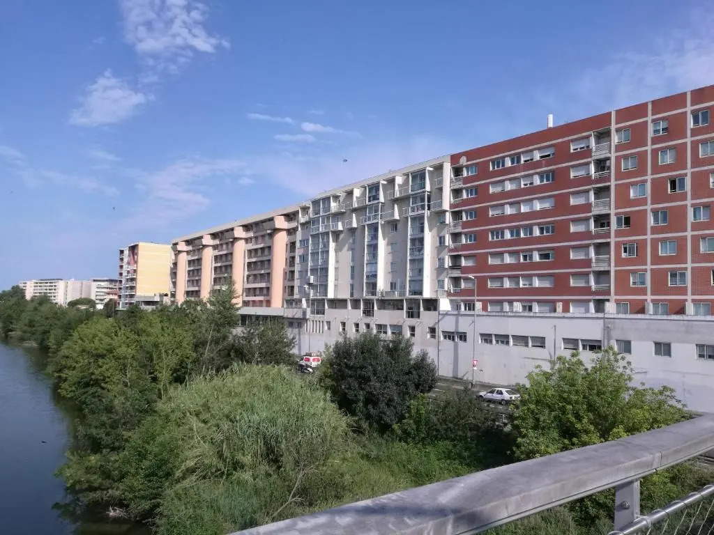 T2 Centre Ville Place Méditerranée