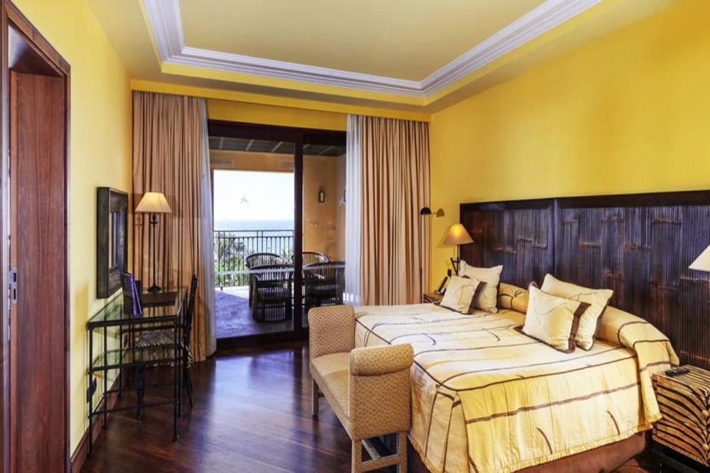 Unique Club at Lopesan Costa Meloneras Resort