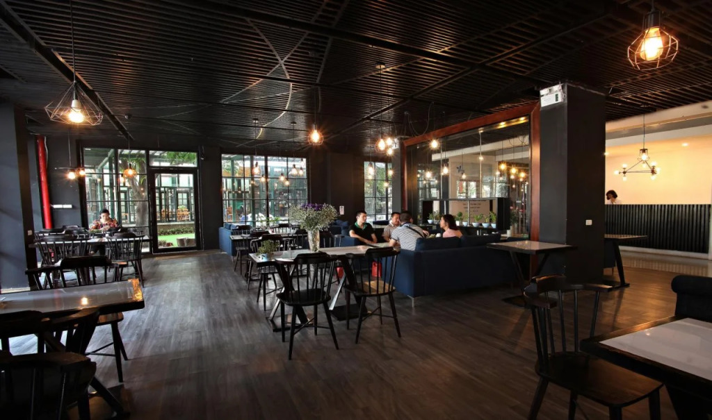 Ping Hotel