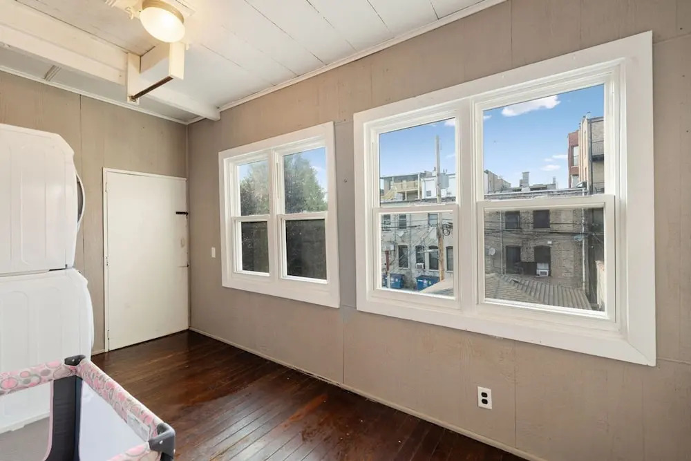 Stylish 2BR Urban Retreat in River West