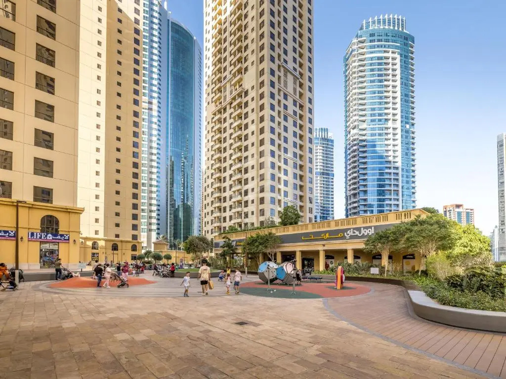 Apricus Holiday Homes -JBR Rimal 2BD in front of The Beach