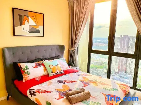 Legoland-Happy Wonder Love Suite-Elysia- Max8pax-with Garden-Pool view