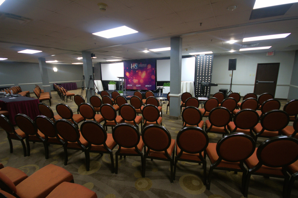 Atrium Hotel and Suites DFW Airport