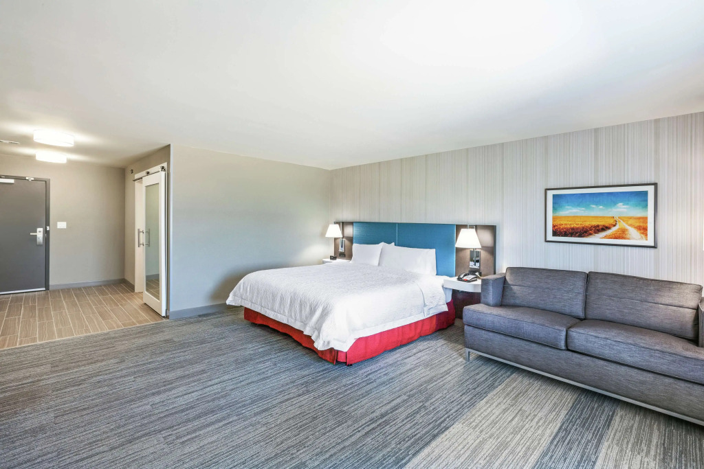 Hampton Inn Gardner