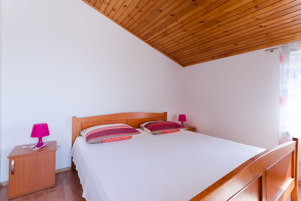 Apartments Ratko