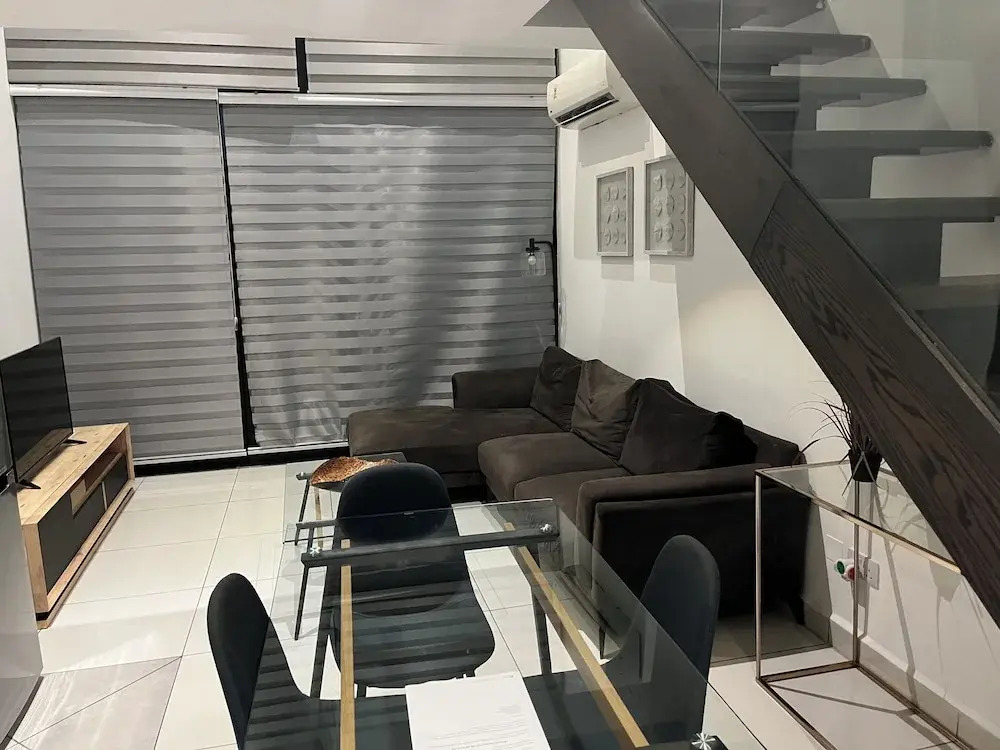 Embassy Gardens Upscale D-Plus Apartments