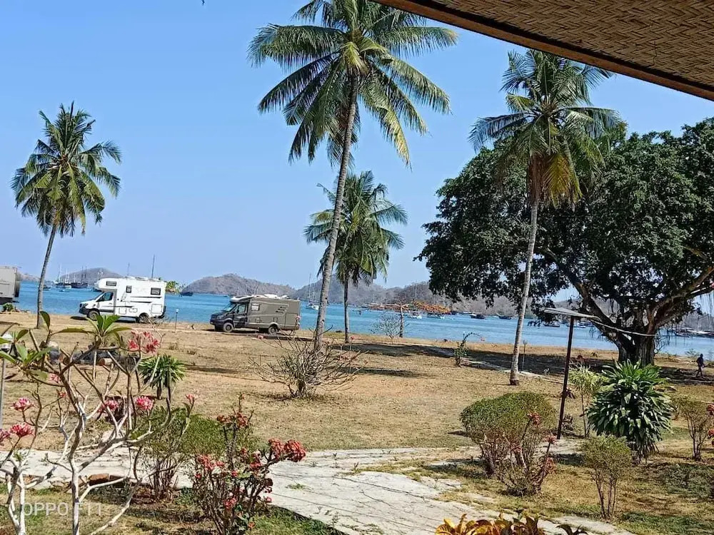 New Bajo Beach