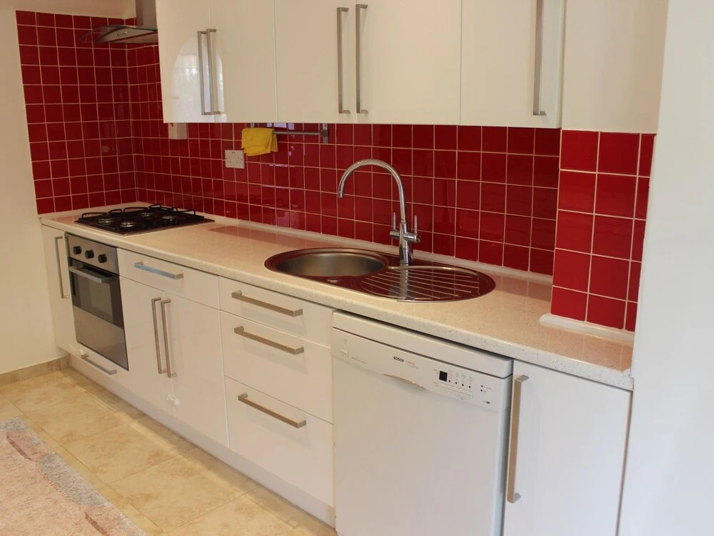 Lovely 3 Bedroom House With Large Garden
