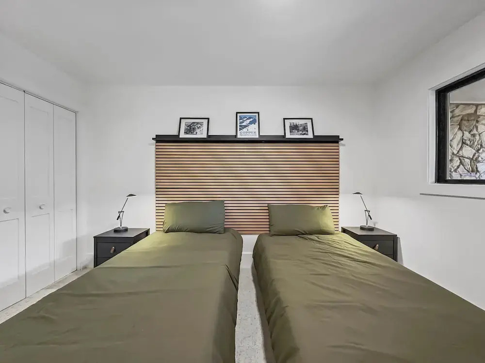 A304 Lake Cliffe 2 Bedroom Condo by RedAwning