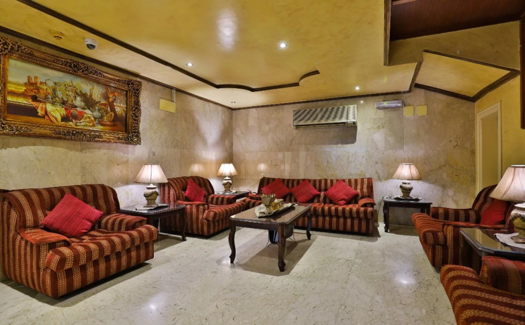 Danat Quriash Furnished Apartments