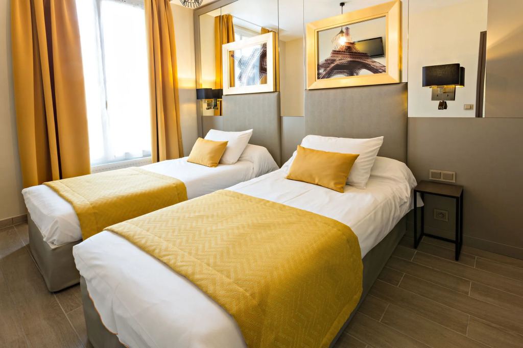 Pratic Hotel