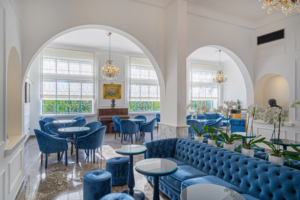 Majestic Palace Hotel